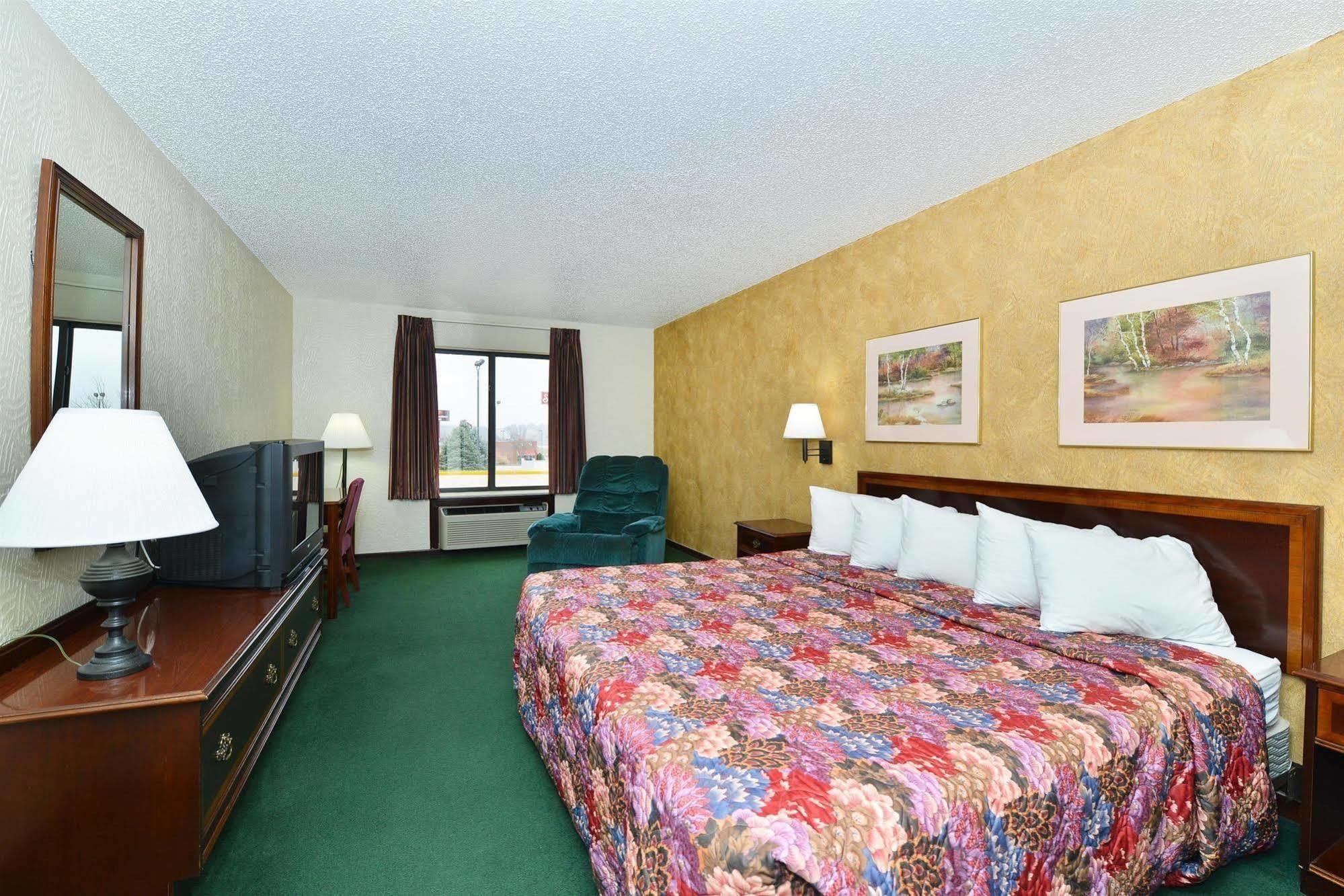 Days Inn By Wyndham Ozark Springfield Exterior foto